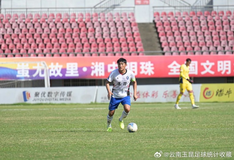 博主：原武漢卓爾球員、云南玉昆隊長劉毅退役，將加入玉昆教練組