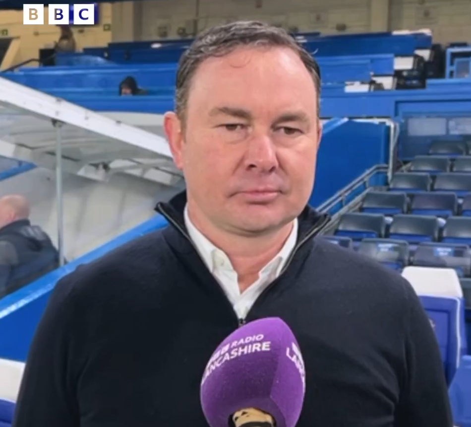 莫克姆主帥：與藍(lán)軍對(duì)決有35萬(wàn)鎊收入，這對(duì)我們來(lái)說(shuō)是一筆大錢