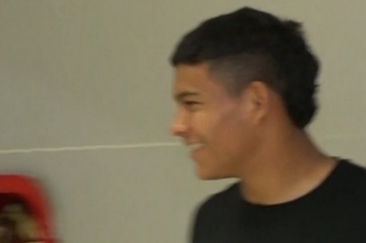 曼晚：17歲左后衛(wèi)萊昂已經(jīng)抵達曼徹斯特，即將接受曼聯(lián)體檢