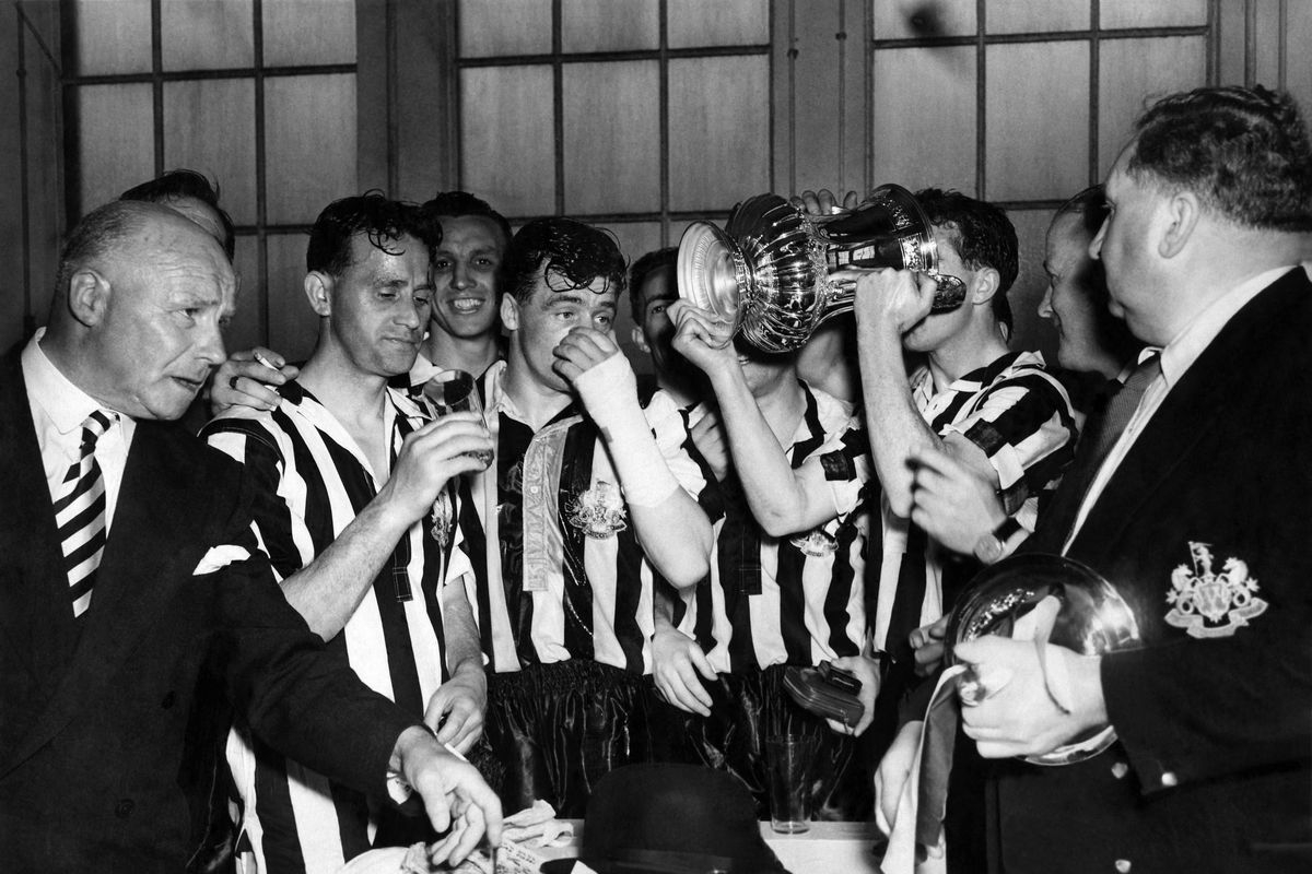 1955年，紐卡獲得足總杯冠軍