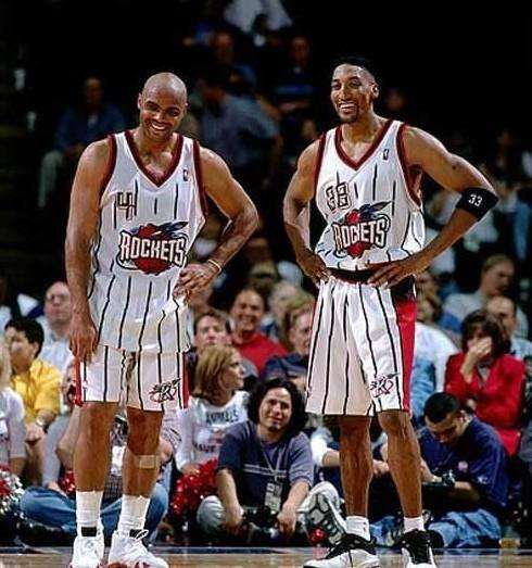 皮蓬：巴克利喜歡說(shuō)垃圾話(huà) 但別人一說(shuō)他沒(méi)冠軍他就只能夾著尾巴