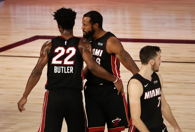 鄧?yán)S:巴特勒做的事和一哥很像 我們有些日子沒這樣的球員了