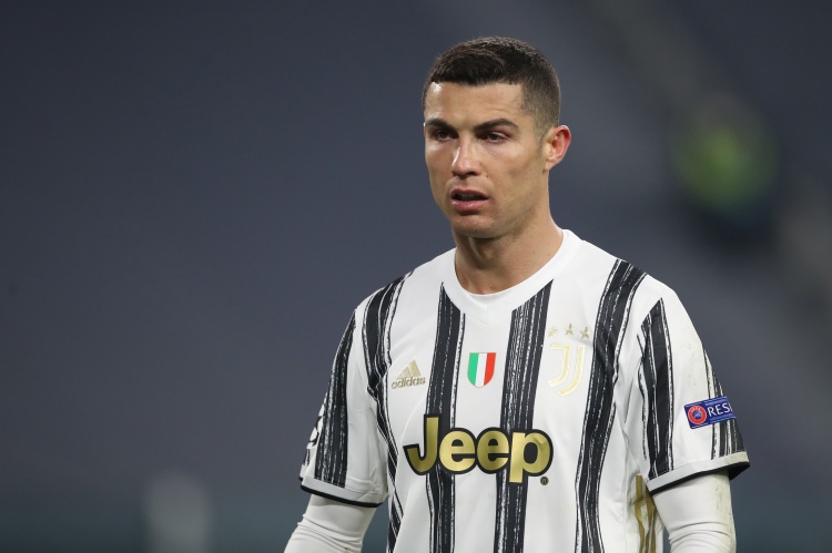 都體:C羅當(dāng)初沒有簽保證補償三個月薪水的文件,向尤文討薪遇阻