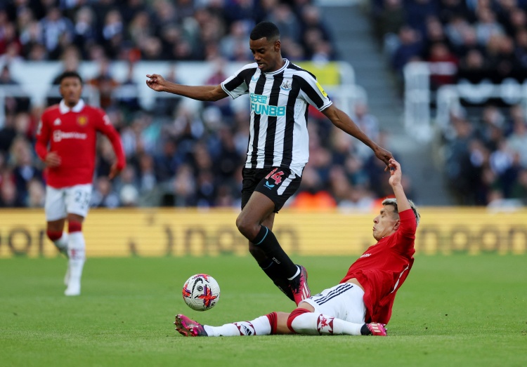 伊薩克上賽季以來(lái)面對(duì)英超BIG6已打進(jìn)11球，比哈蘭德還多1球