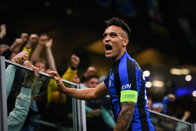 意大利外國(guó)記者協(xié)會(huì)評(píng)獎(jiǎng):勞塔羅當(dāng)選為2024年度最佳外國(guó)運(yùn)動(dòng)員