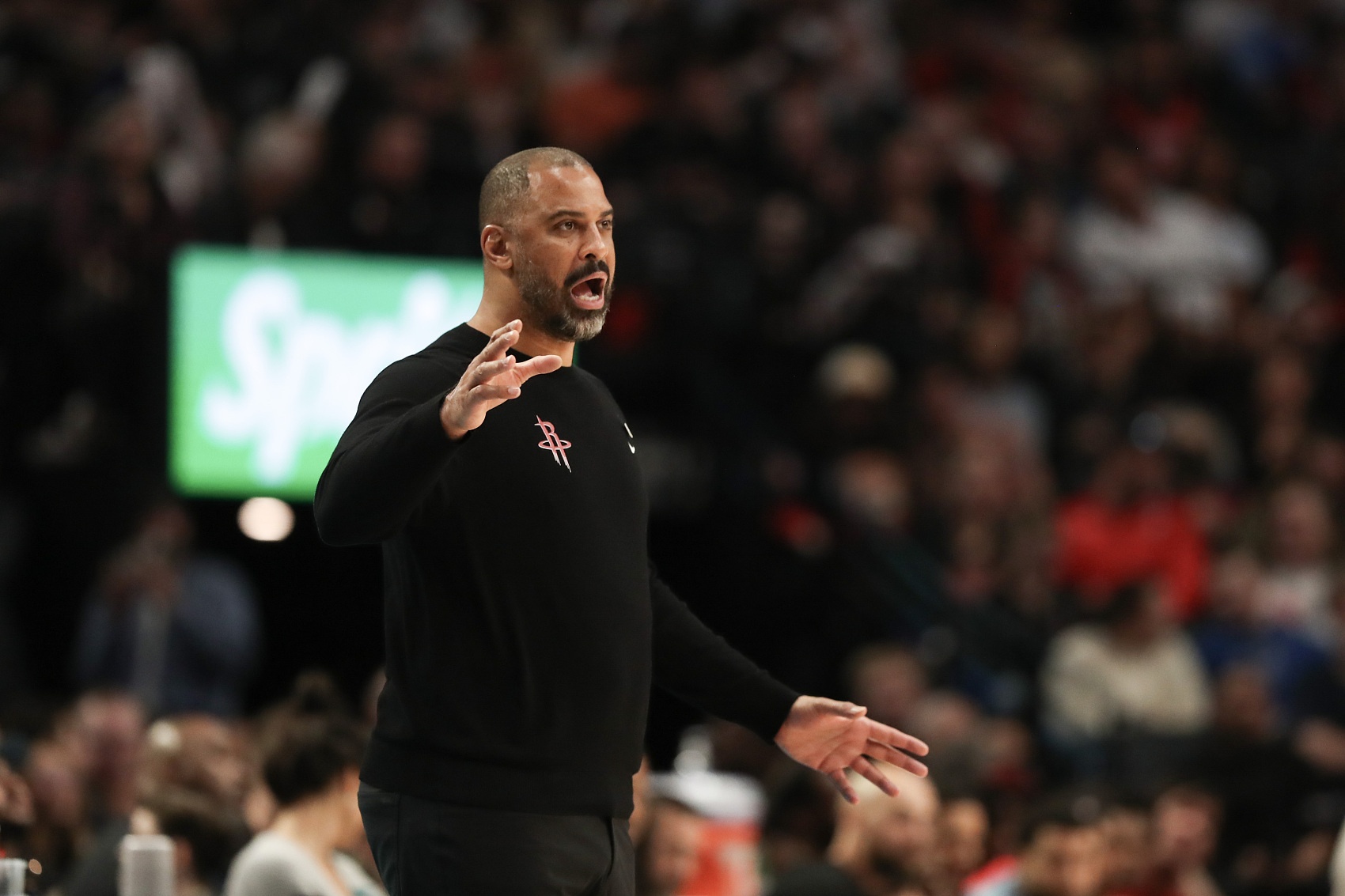 烏度卡:我不在乎哪個球員最后階段站出來 但這場一個也沒有