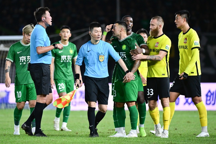 趙宇談李可：從他過去這一年的表現(xiàn)來看，狀態(tài)心態(tài)都有點問題