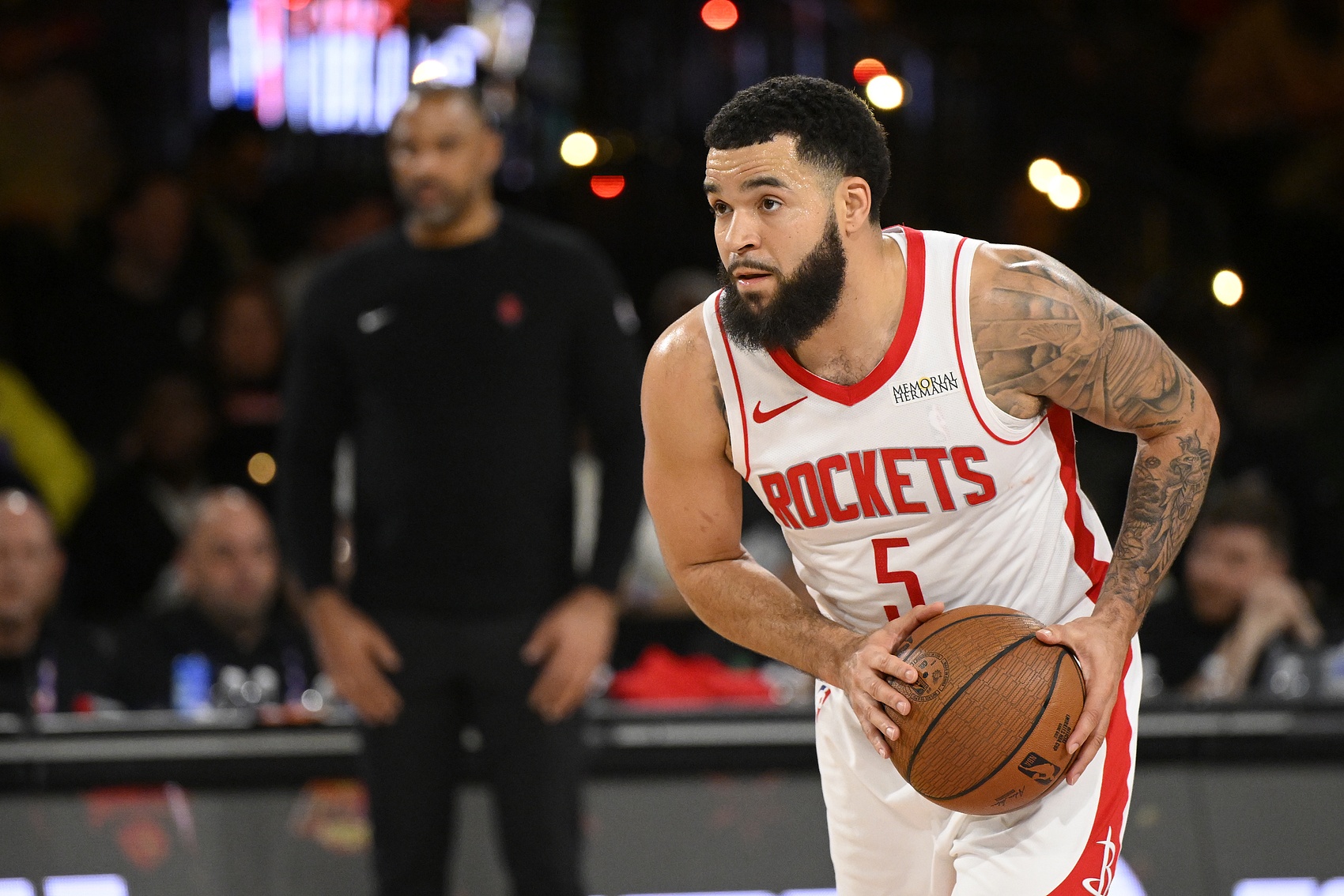 貝弗利談火箭本季的成功:GM&烏度卡&范喬丹&醫(yī)療團(tuán)隊(duì)是四功臣