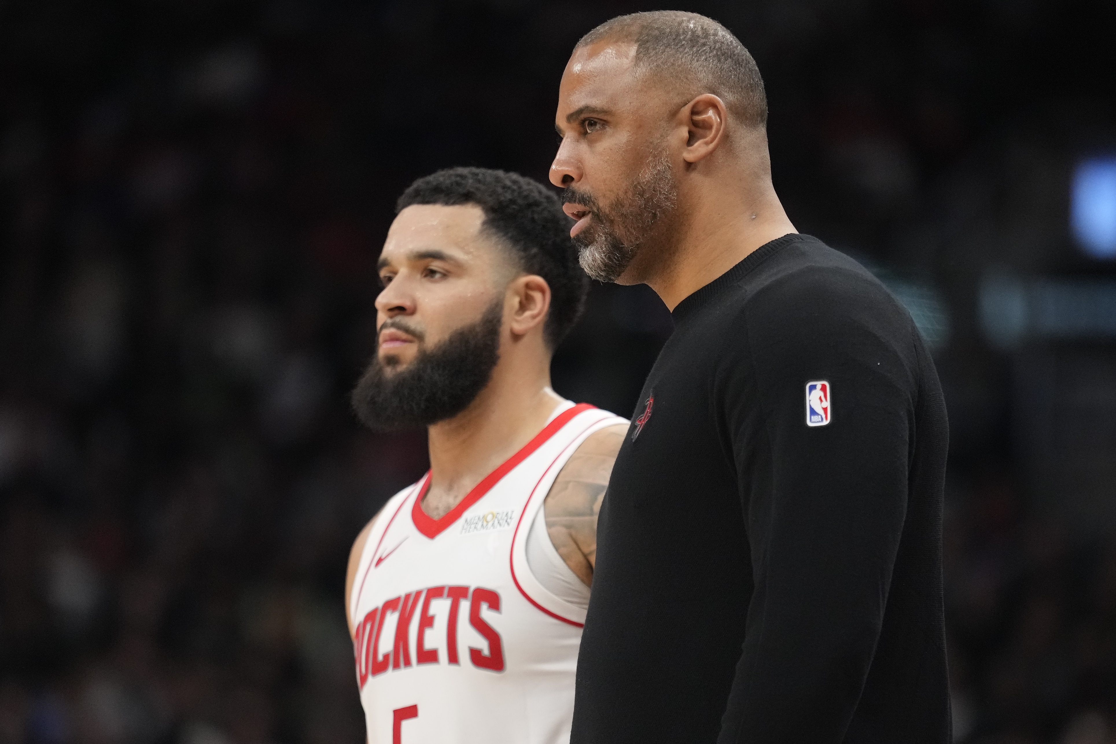 烏度卡:這是賽季最差表現(xiàn) 少了范弗里特 我們既攻不進(jìn)也防不住