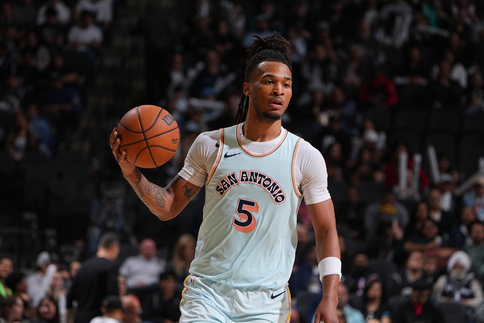 領跑新秀榜！蒂格：卡斯爾有成為球星的潛力 他有點像小卡