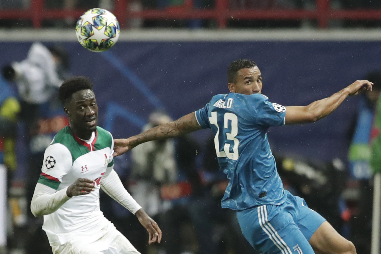 隆戈：那不勒斯自9月就想簽達(dá)尼洛，但從未與尤文接觸只考慮免簽